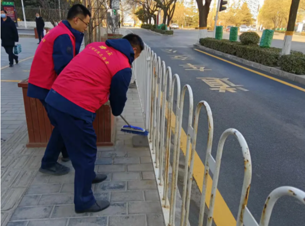 文明创建我先行——市产投集团积极组织参加全市志愿服务集中示范活动(图2) 文明创建我先行——市产投集团积极组织参加全市志愿服务集中示范活动(图2)